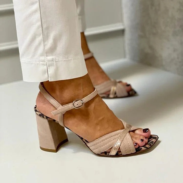 Everly & Rose | Heel Sandals with Cross Band
