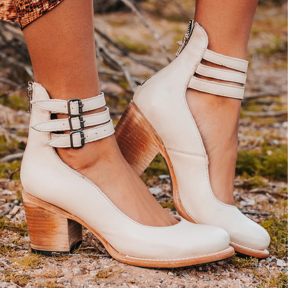 Everly & Rose | Heel with Straps