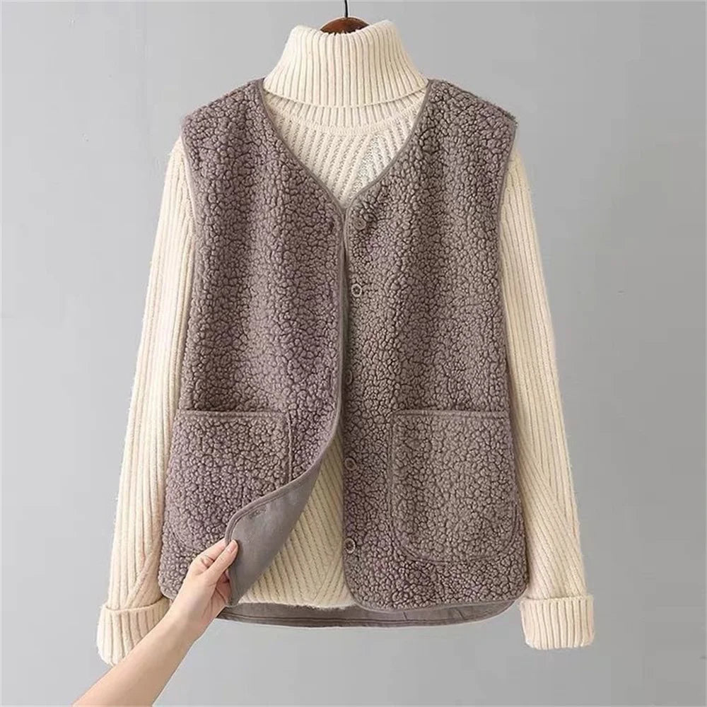 Everly & Rose | Classic Cardigan