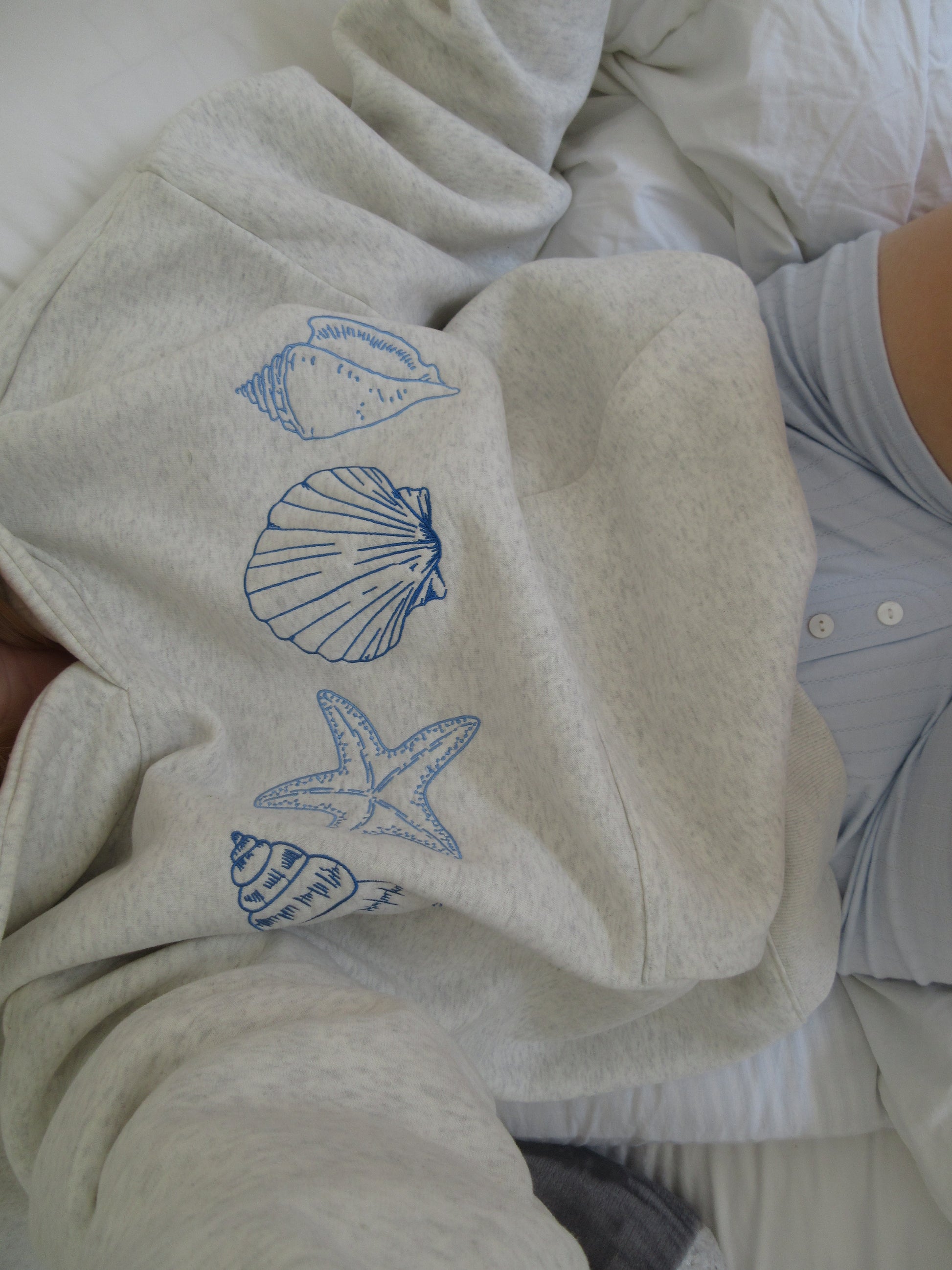 Grace | Unisex Sweatshirt with Shell