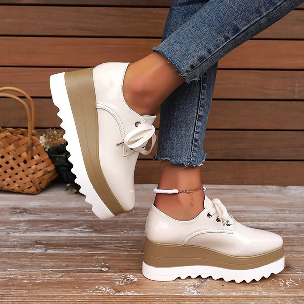 Ciara - Orthopedic Platform Derby