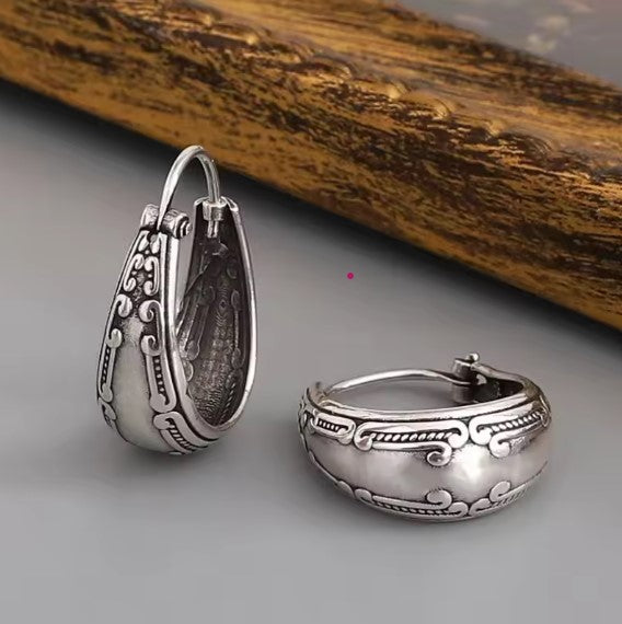 Penelope™ | Silver Vintage Mandala Earrings