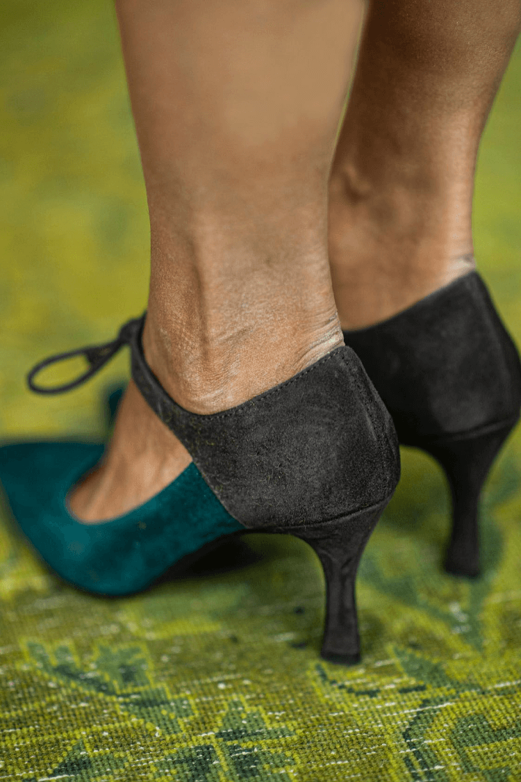 Everly & Rose | ANKLE TIE PUMP